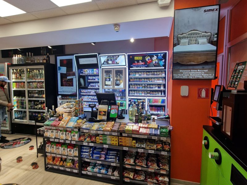 Reteaua Digitala DOOH Indoor - Brooklyn Drinks Market – Pallady 21